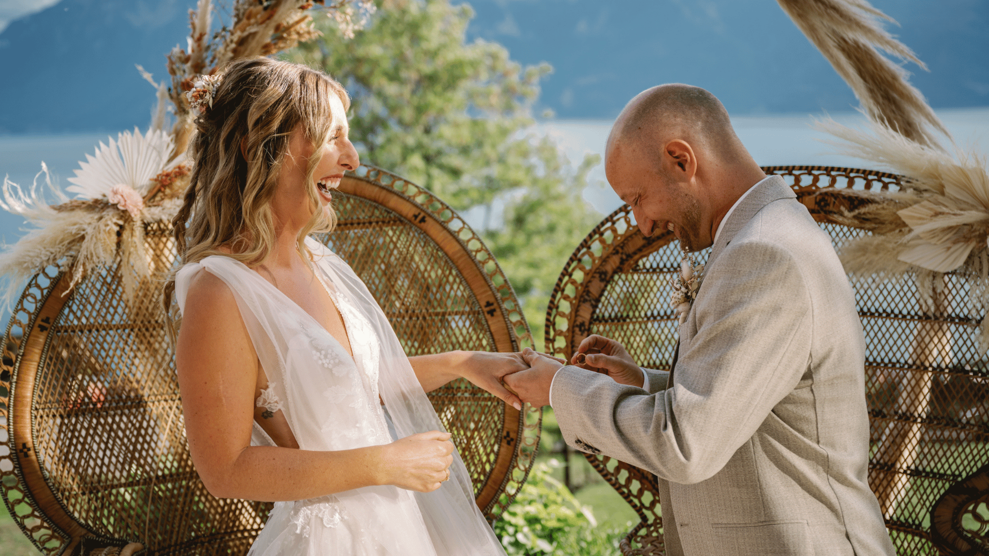 Comment devenir officiant de mariage pour un proche