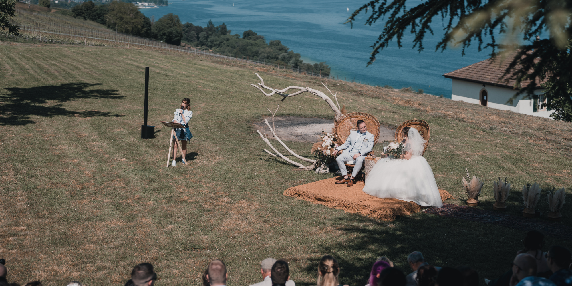 Durée d'une cérémonie laïque de mariage: tout ce qu'il faut savoir.