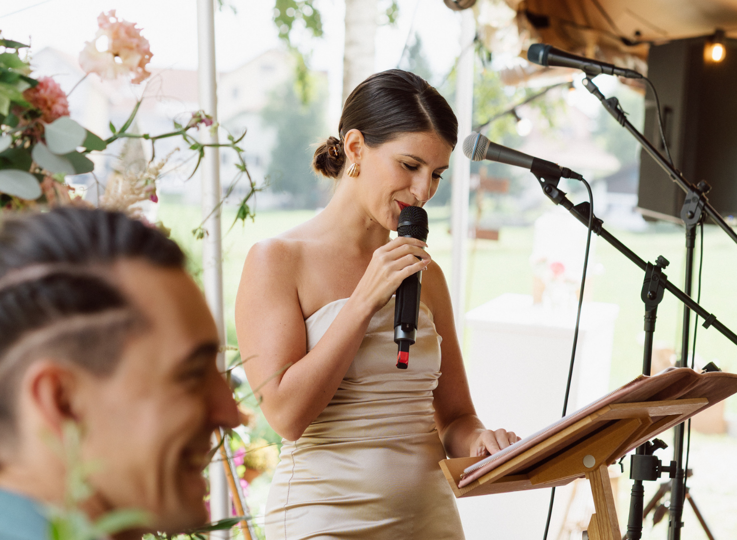 Officiant laïque pour mariage et funérailles