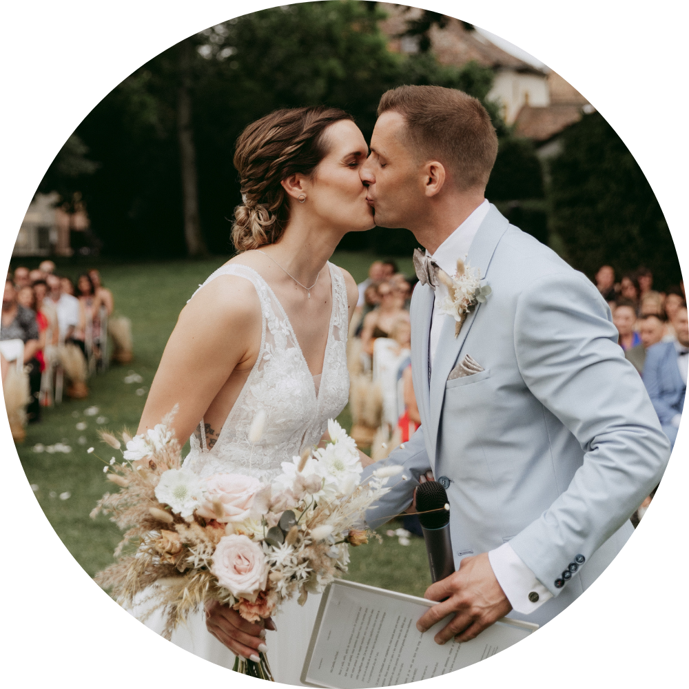 Créer une cérémonie de mariage laïque